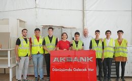 Dönüşümde Gelecek Var: Akbanklıların Ofis Eşyaları Okul Mobilyalarına Dönüşüyor