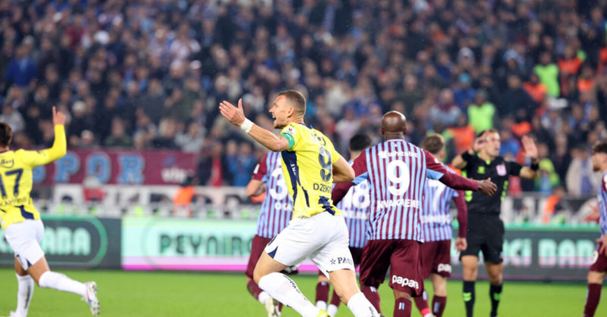 Edin Dzeko: VAR Hakemi tuvalete gitti herhalde