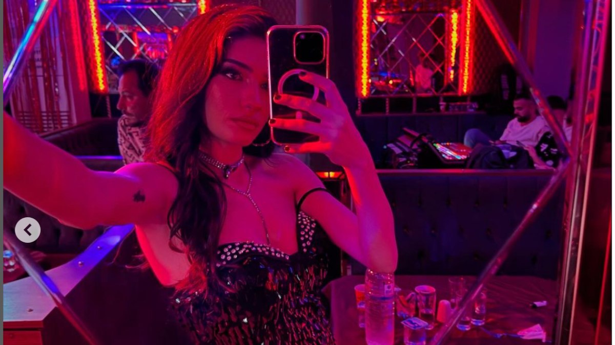 Hazar Ergüçlü, Dilber’in set arkası hallerini paylaştı